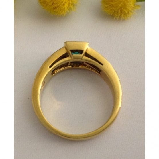 Anello in oro 18kt con Smeraldo e Diamanti - gr. 6.433