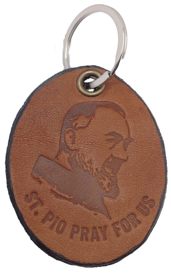 KEY RING OF SAINT PIO OF PIETRELCINA - 100% MADE OF REAL LEATHER - ARTISAN PRODUCTION - 100% MADE IN ITALY - Image 3